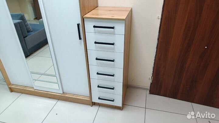 Тумба комод под телевизор