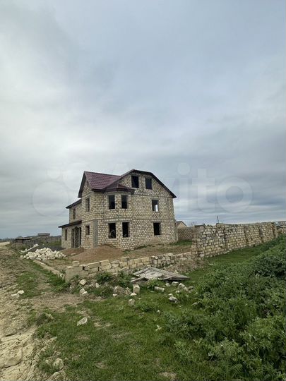 Дом 450 м² на участке 6 сот.