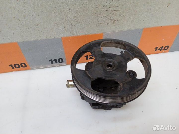 Насос гидроусилителя Mitsubishi Lancer Cedia CS2A