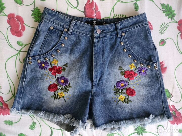 Шорты джинсовые с вышивкой Missguad