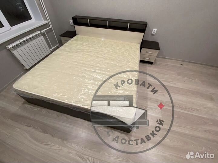 Кровать двуспальная с ящиками