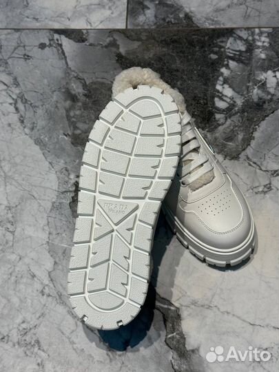 Кеды с мехом prada