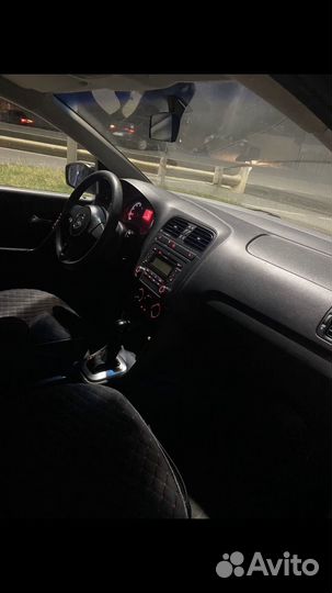 Дверь на поло