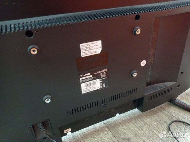 Телевизор Yuno ULM-39TC120