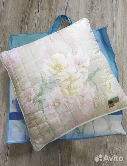 Подушки новые в упаковке