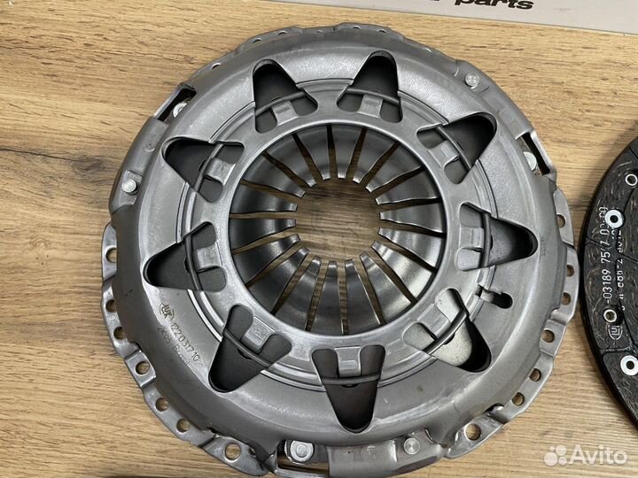 Сцепление комплект LUK 622333600