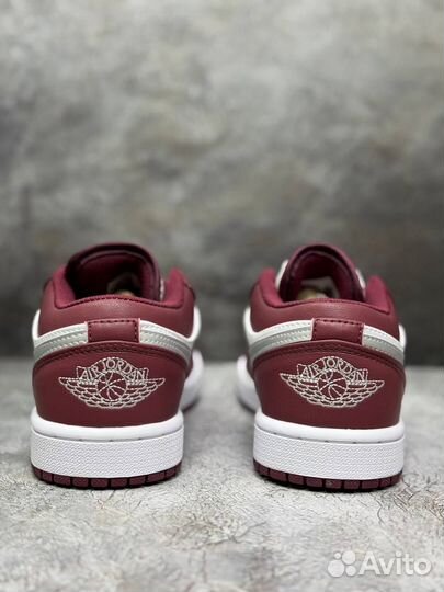 Женские Кроссовки Nike Air Jordan 1 Low