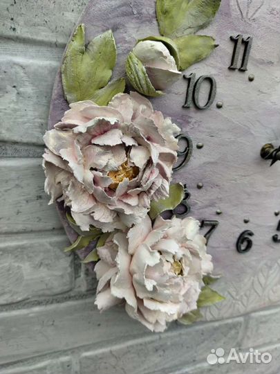 Часы настенные 