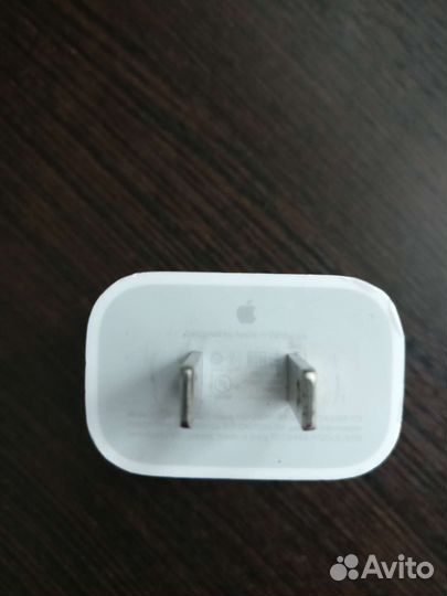 Зарядное устройство Apple