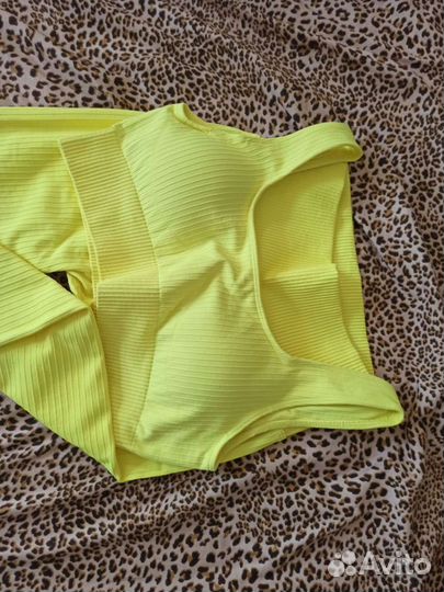 Спортивный комплект для фитнеса