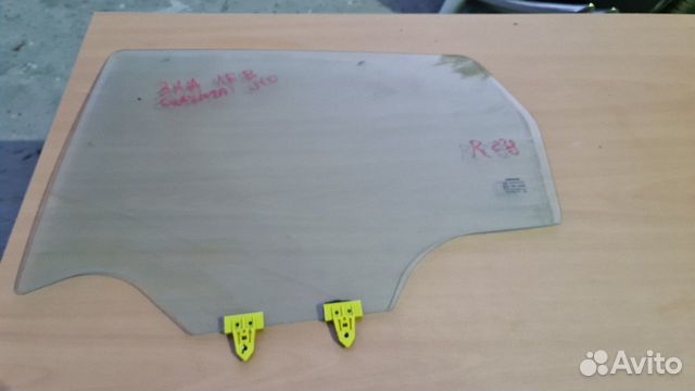 Стекло двери задней левой Qashqai J10