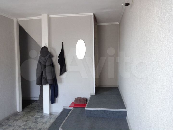 Дом 196 м² на участке 6 сот.