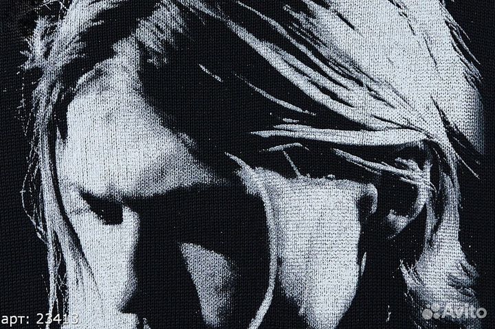 Свитер с принтом