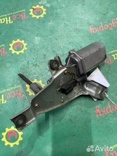 Моторчик заднего дворника Mitsubishi Space Wagon