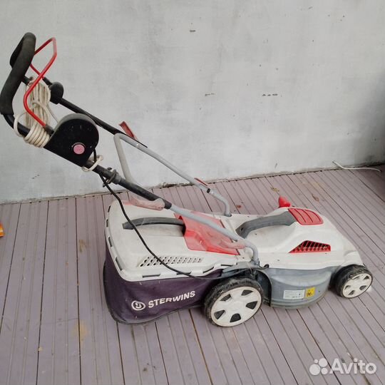 Газонокосилка электрическая