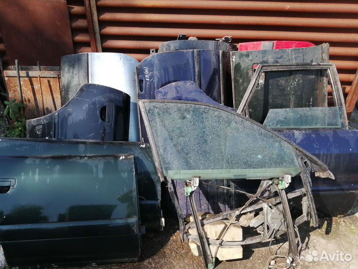 Двери audi A4, A100 C4, A6, 80, пассат 3