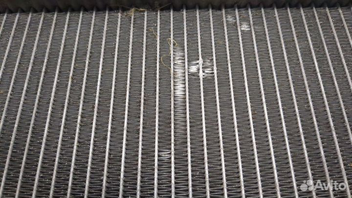 Радиатор охлаждения двигателя Subaru Forester (S11