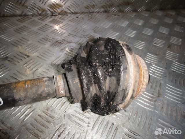 Привод Passat B5 (97-05) пер МКПП 43/шрус 90мм б\у