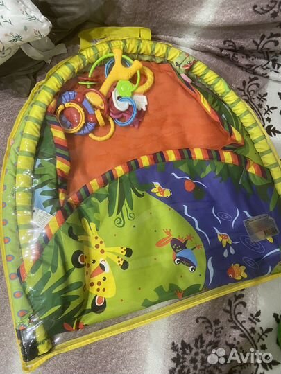 Развивающий коврик