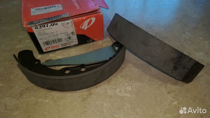 Колодки тормозные барабанные remsa на Volkswagen p