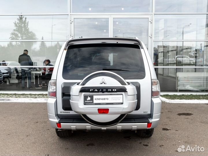 Mitsubishi Pajero 3.0 AT, 2010, 181 000 км