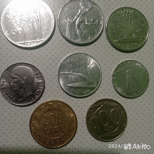 Монеты иностранные наборы