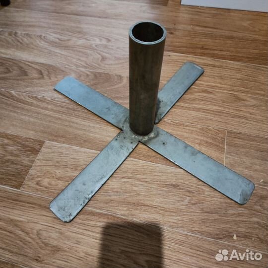 Крестовина для елки