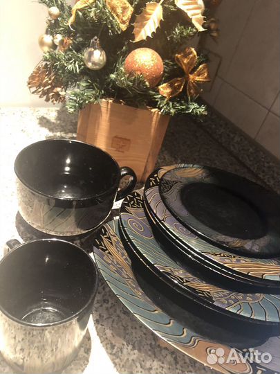 Посуда франция - бульонница, 6 тарелок