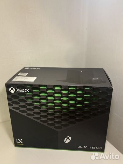 Xbox Series X 1 тб + Геймпад