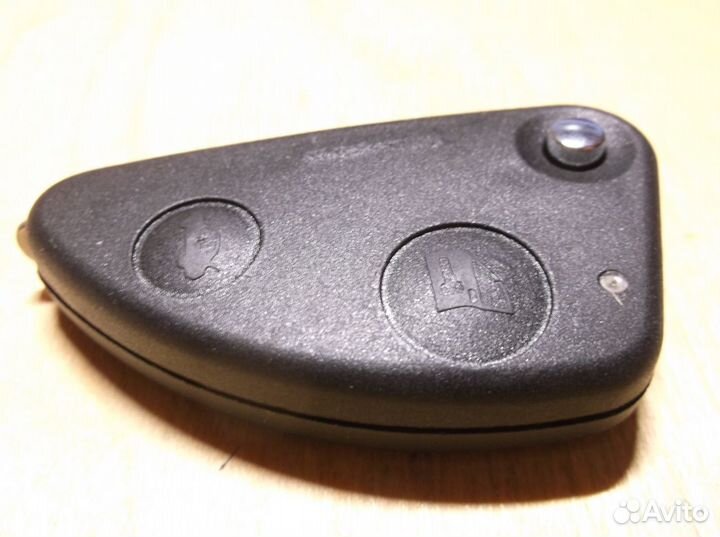 Alfa Romeo 2 button remote key CE0523 S118132BN0