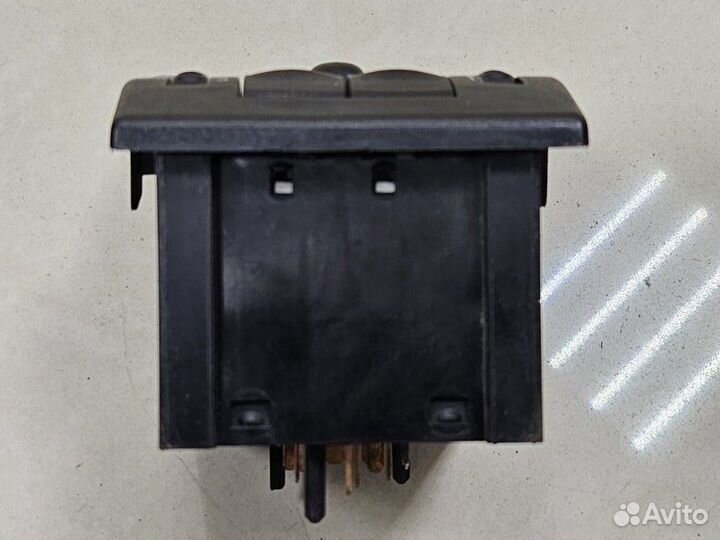 Блок управления светом Opel Vectra B хетчбек Y16XE