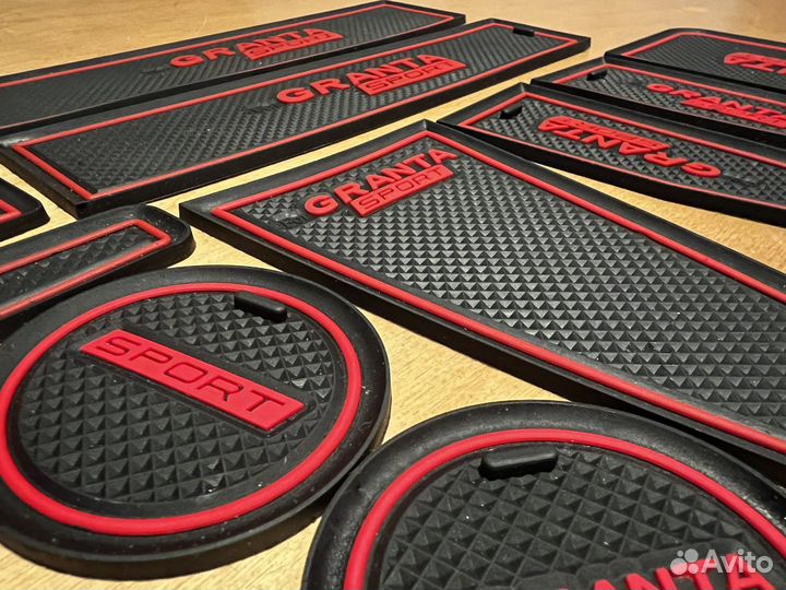 Силиконовые коврики панели приборов LADA Granta