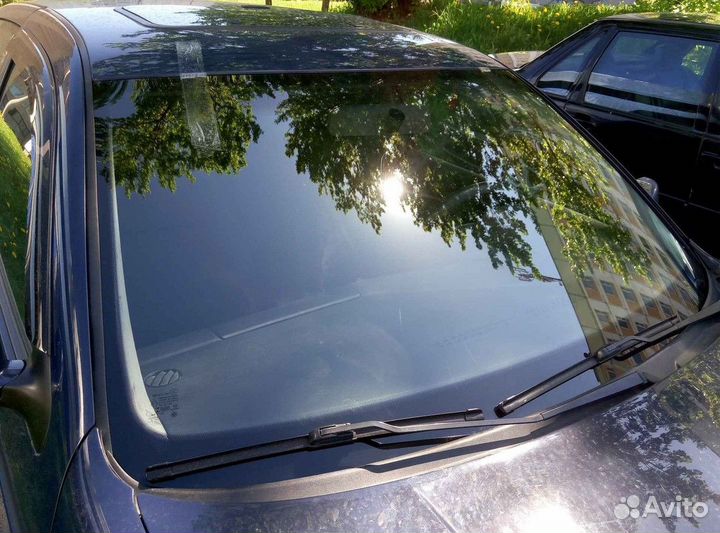 Лобовое стекло Honda HR-V Хонда Ашэрвэ