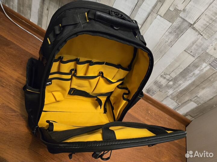 Рюкзак dewalt Pro dwst60102-1