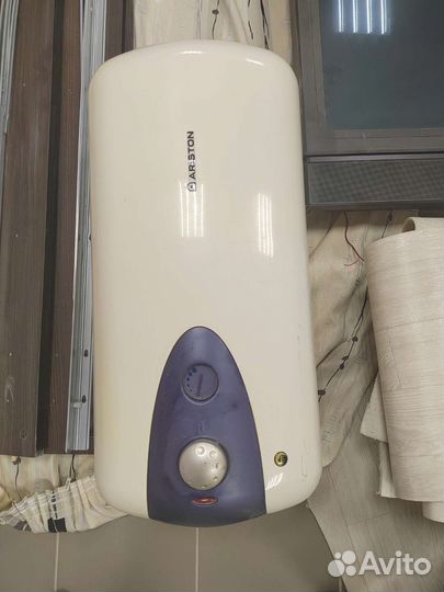 Бойлер Ariston 40L