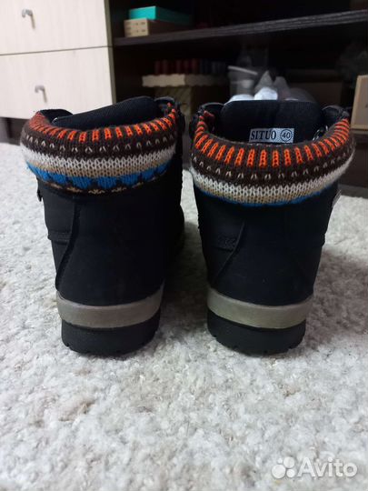 Кроссовки зимние 40 размер