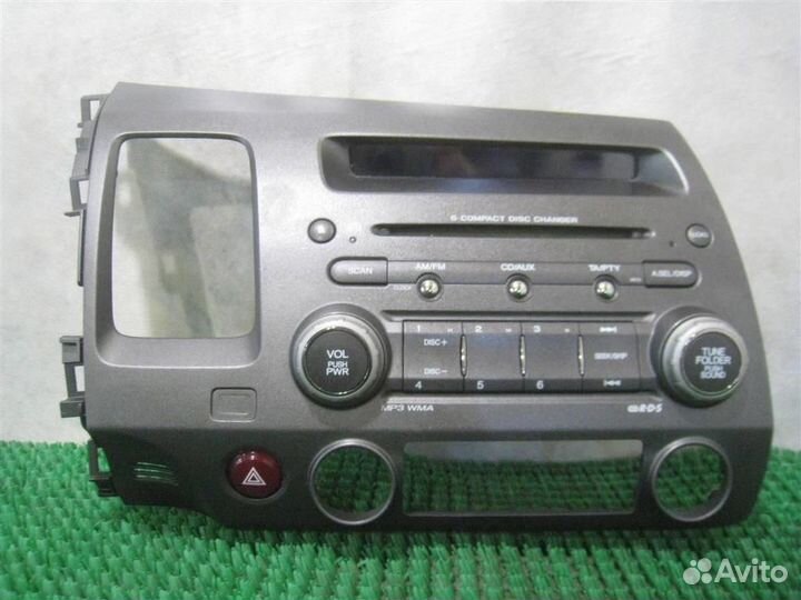 Рамка магнитолы Honda Civic 4D (FD) 2009