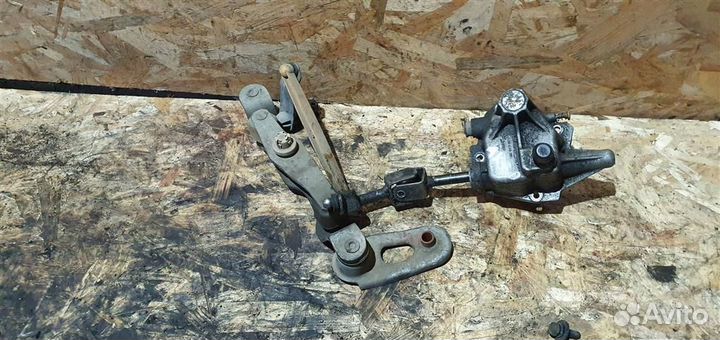 Механизм выбора передач Opel Corsa D 2006-2015