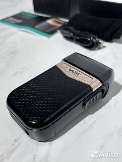 Электробритва VGR V-331 / Шейвер shaver