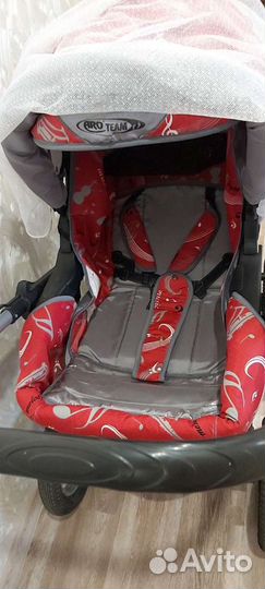 Прогулочная коляска 2 в 1