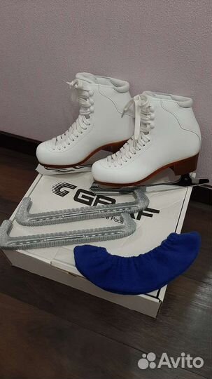 Фигурные коньки graf 37