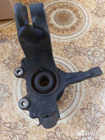 Поворотный кулак ford focus 2 правый