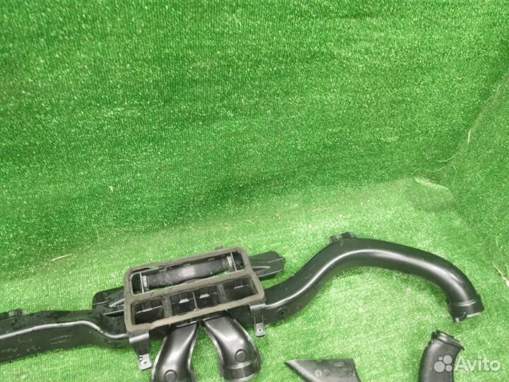 Воздуховод салона Ford Mondeo 4 рестайлинг 1.6