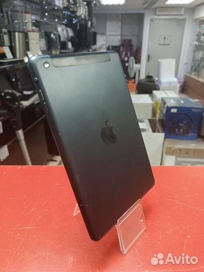 Планшет iPad mini 1