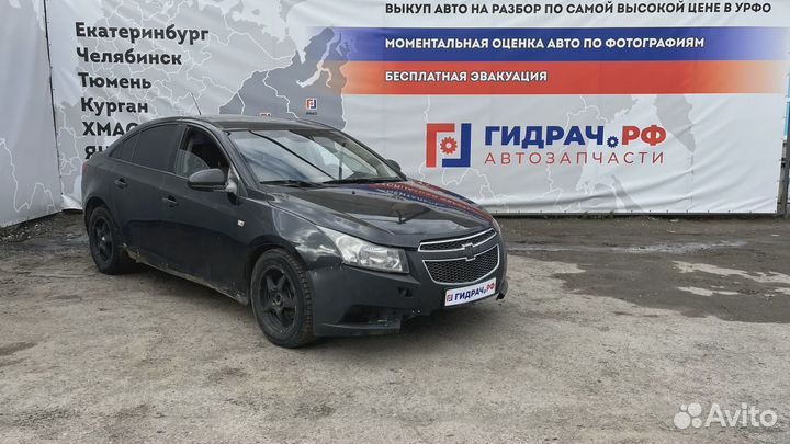 Колонка рулевая Chevrolet Cruze 13301737