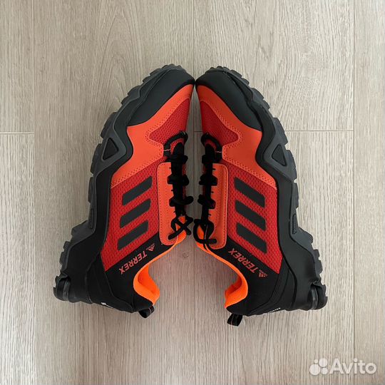 Кроссовки adidas terrex