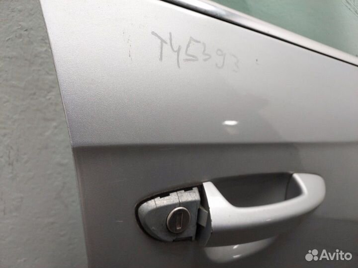 Дверь боковая правая передняя Volkswagen Passat 7 Европа, 2013