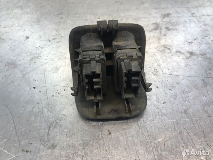 Блок управления стеклоподъемниками Peugeot 206