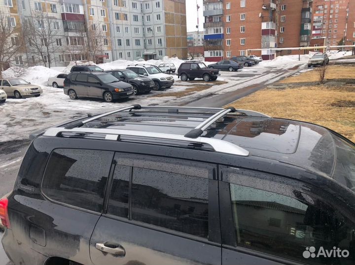 Автобагажник Toyota Land Cruiser 200