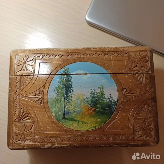 Шкатулка старинная деревянная